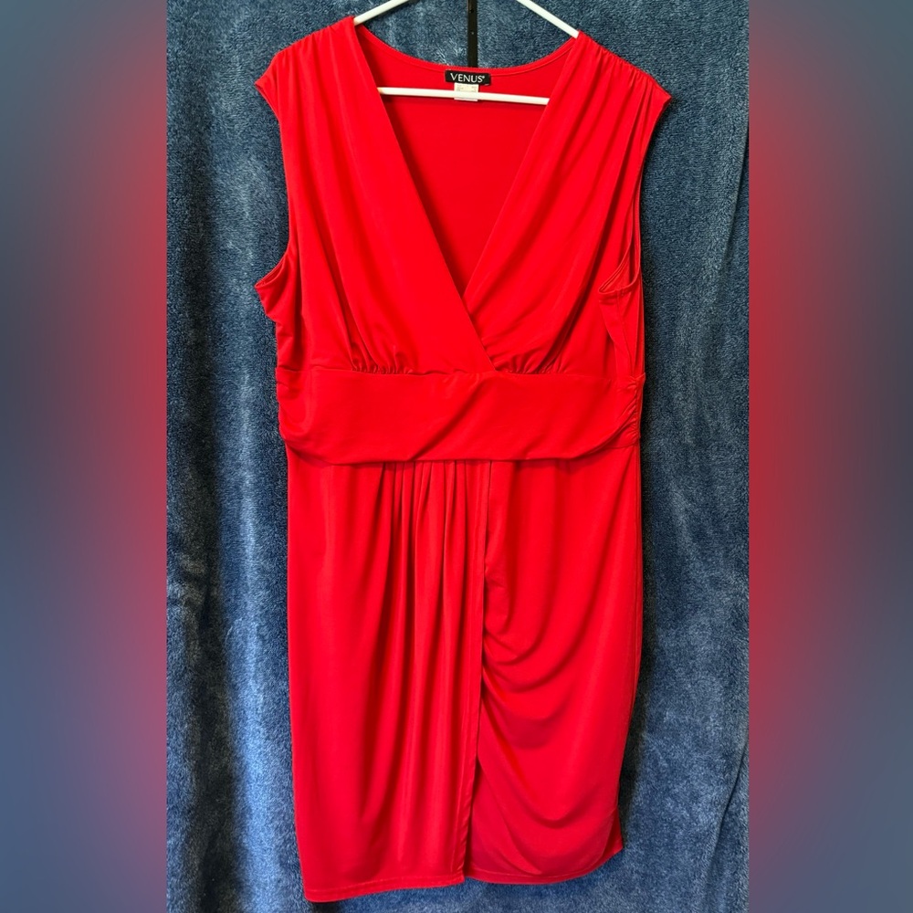 Venus Women’s Dress SZ XL